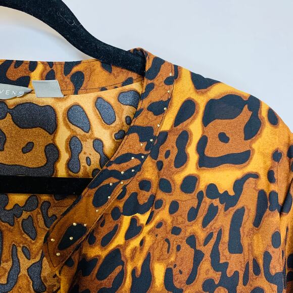 Leopard Cheetah Blouse Sz XL Stud Trim Collar - Picture 9 of 12